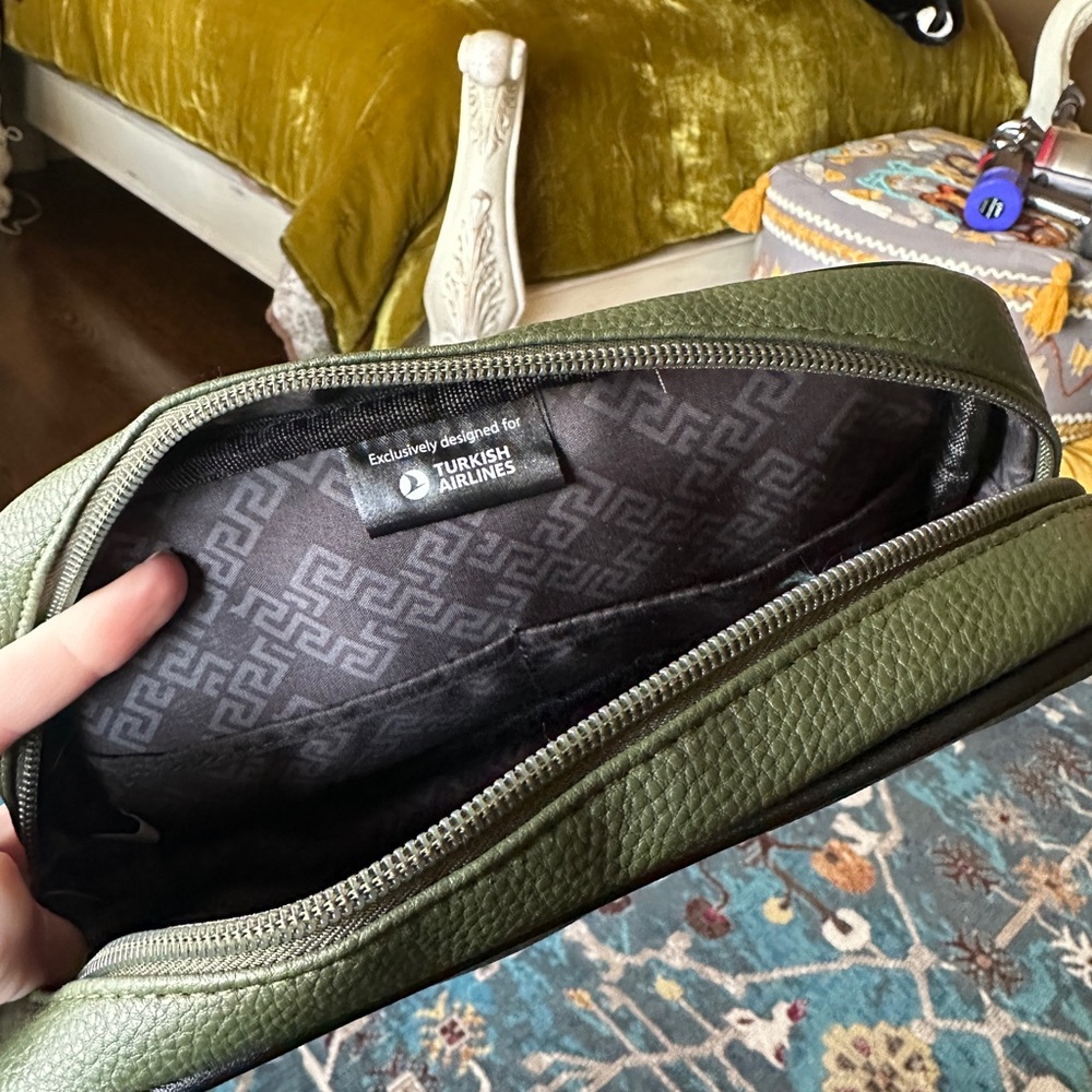 Makeup Bag - image 7